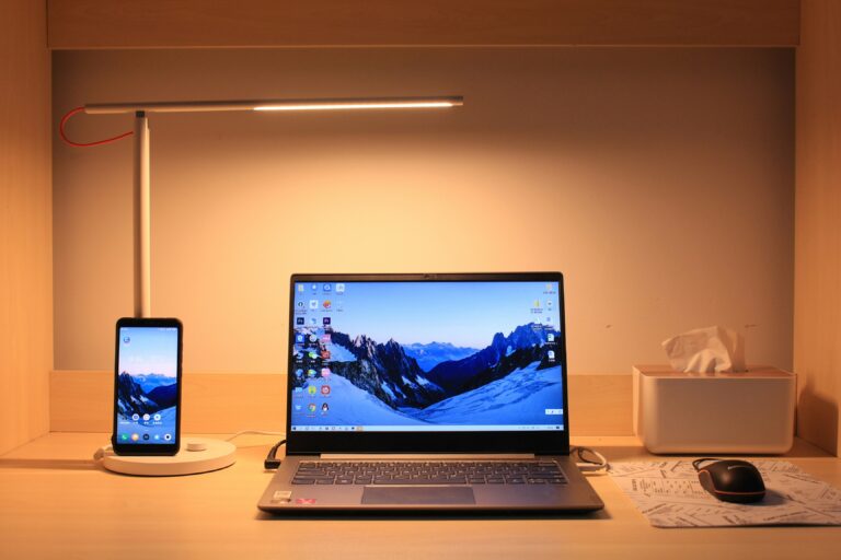 White Hat vs Black Hat Link Building: What’s Safe in 2026?