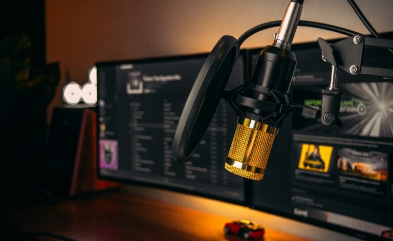 Influencer Marketing for Tech Brands: How B2C Technology Companies Win Through Creators